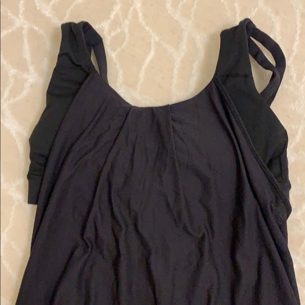 Luluelmon workout top